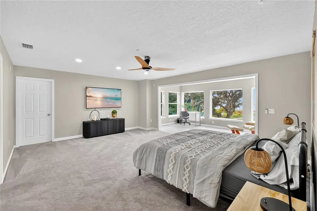 1604 Regal Cove Court Kissimmee FL 34744