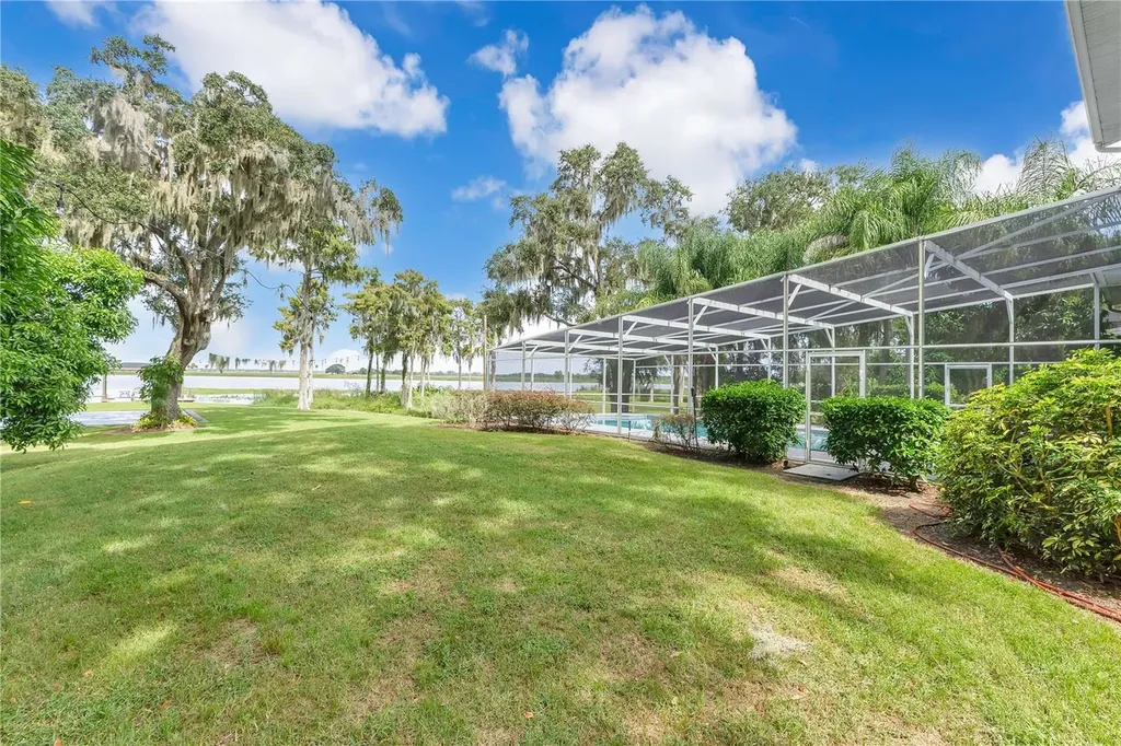 1604 Regal Cove Court Kissimmee FL 34744