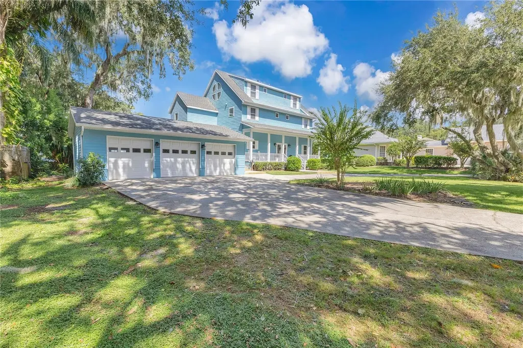 1604 Regal Cove Court Kissimmee FL 34744