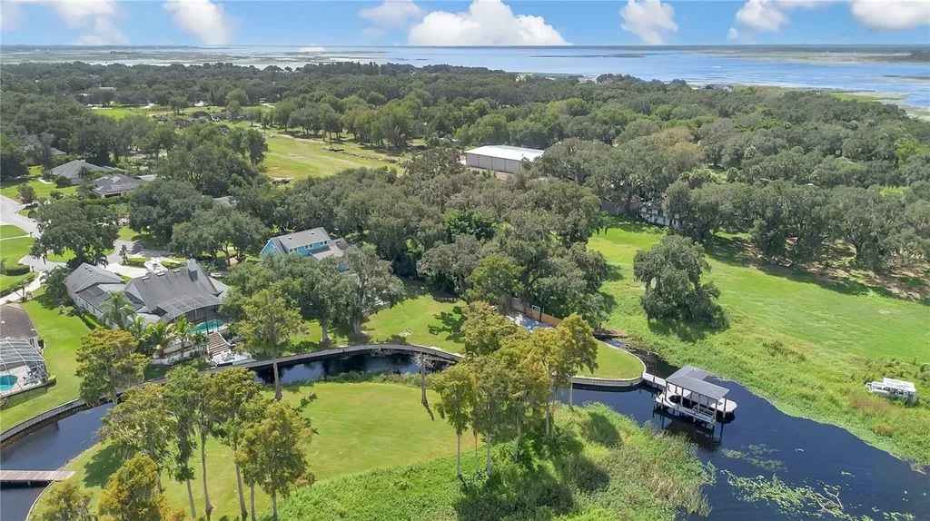1604 Regal Cove Court Kissimmee FL 34744