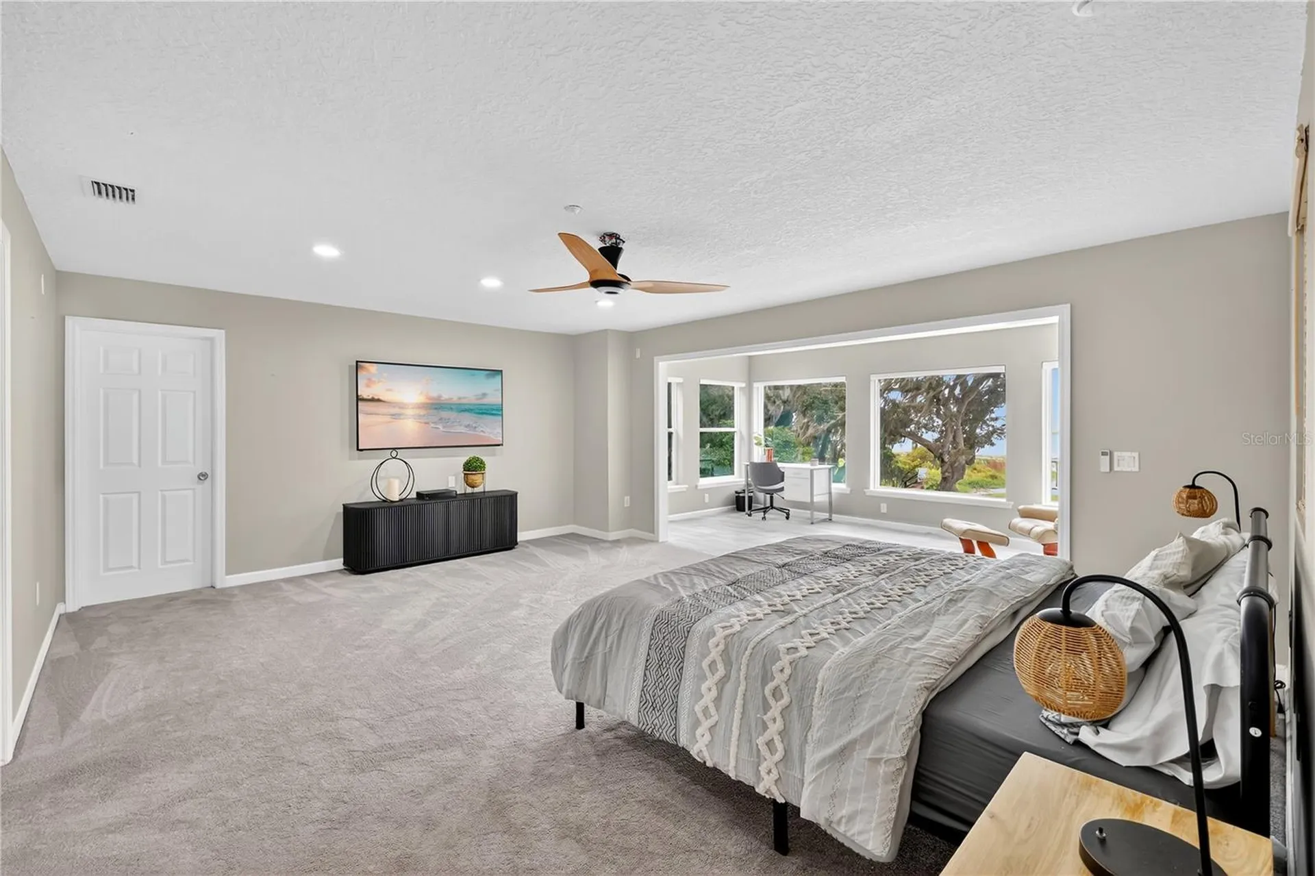 1604 Regal Cove Court Kissimmee FL 34744