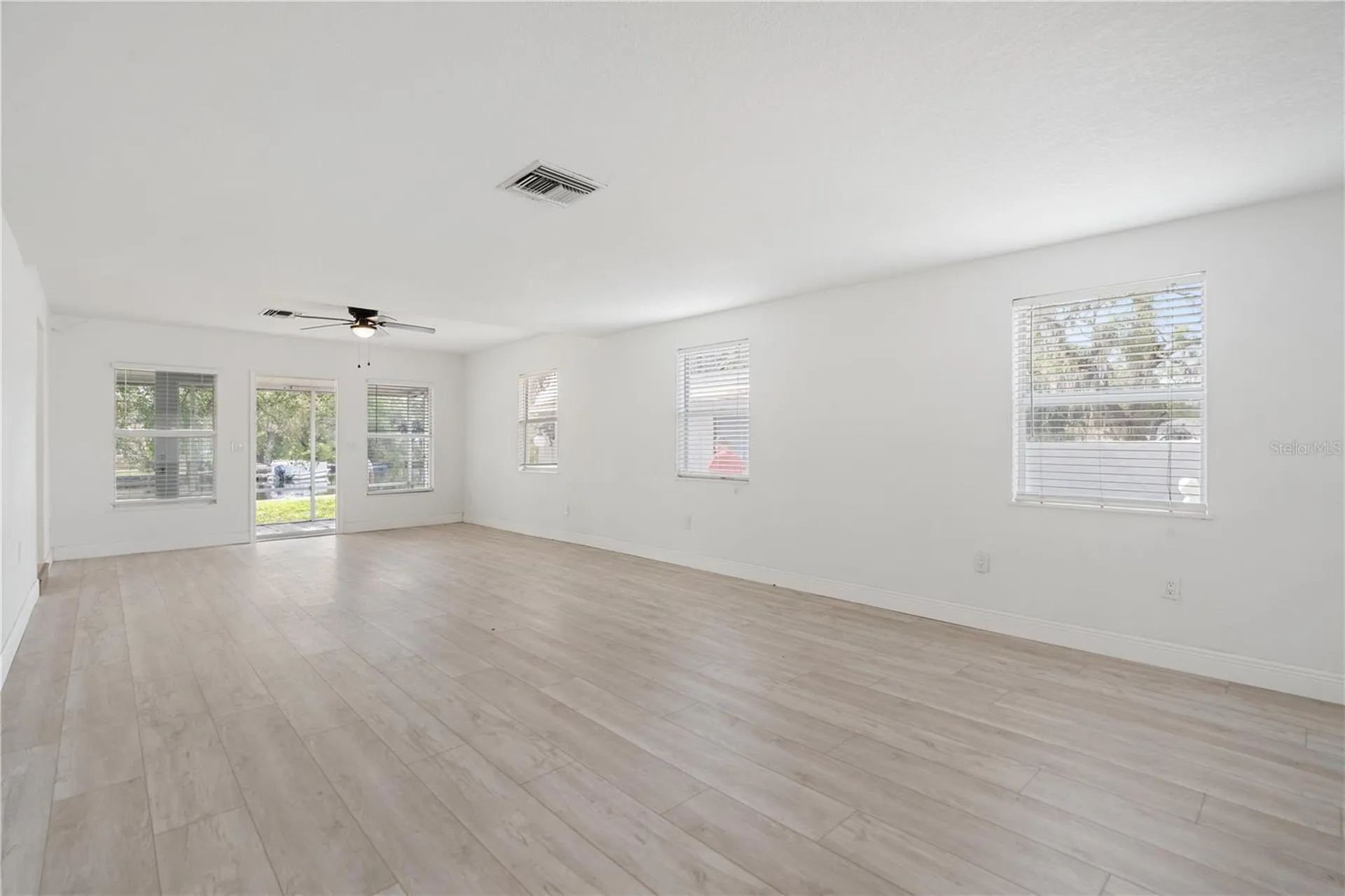 5822 River Road New Port Richey FL 34652
