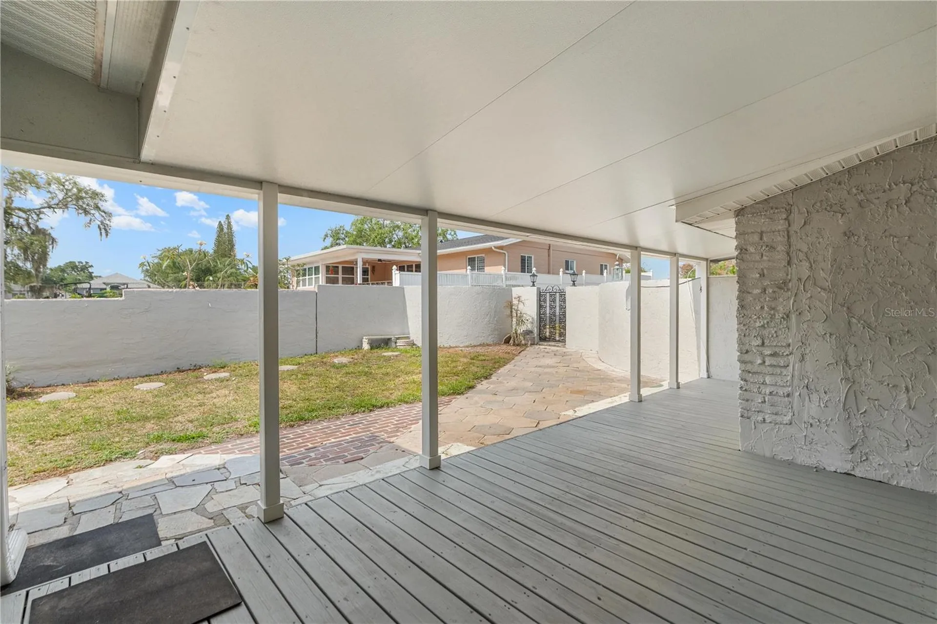 5822 River Road New Port Richey FL 34652