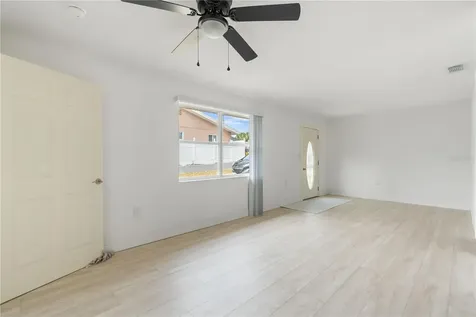 5822 River Road New Port Richey FL 34652