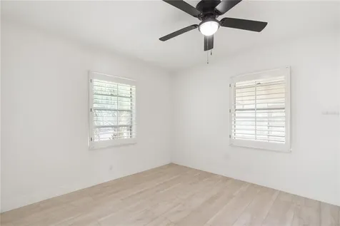 5822 River Road New Port Richey FL 34652