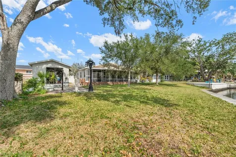 5822 River Road New Port Richey FL 34652