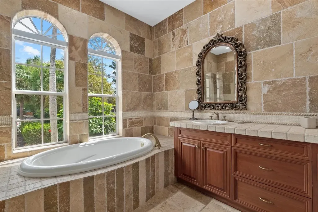 3508 La Paloma Avenue Sarasota FL 34242