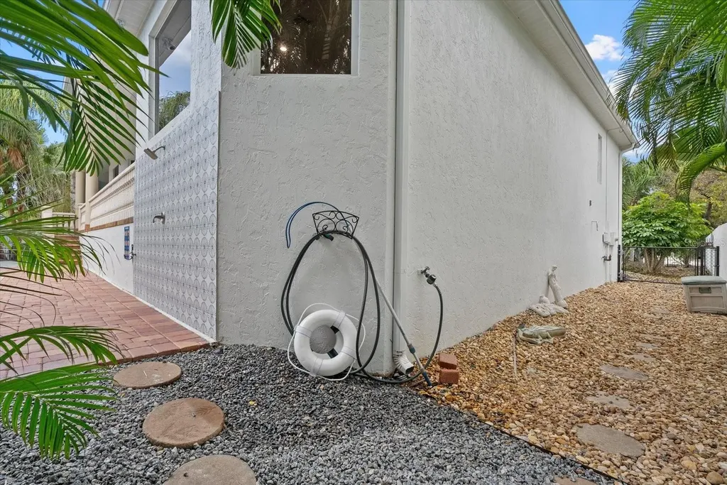 3508 La Paloma Avenue Sarasota FL 34242