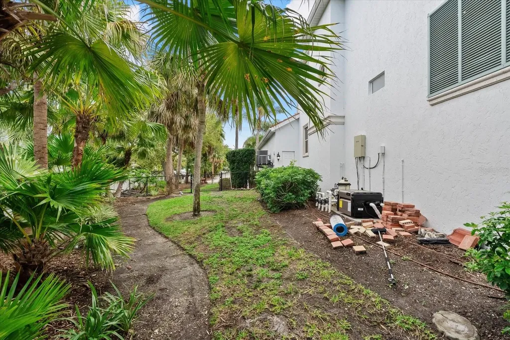 3508 La Paloma Avenue Sarasota FL 34242