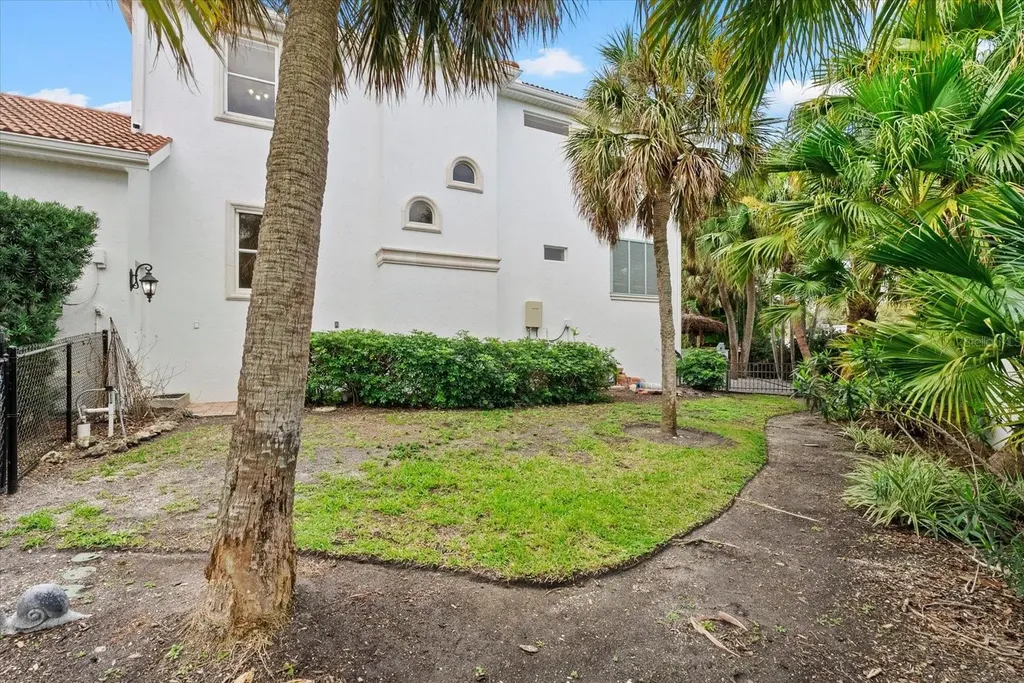 3508 La Paloma Avenue Sarasota FL 34242