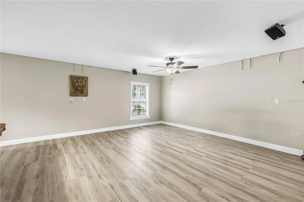 786 59th Avenue NE St Petersburg FL 33703