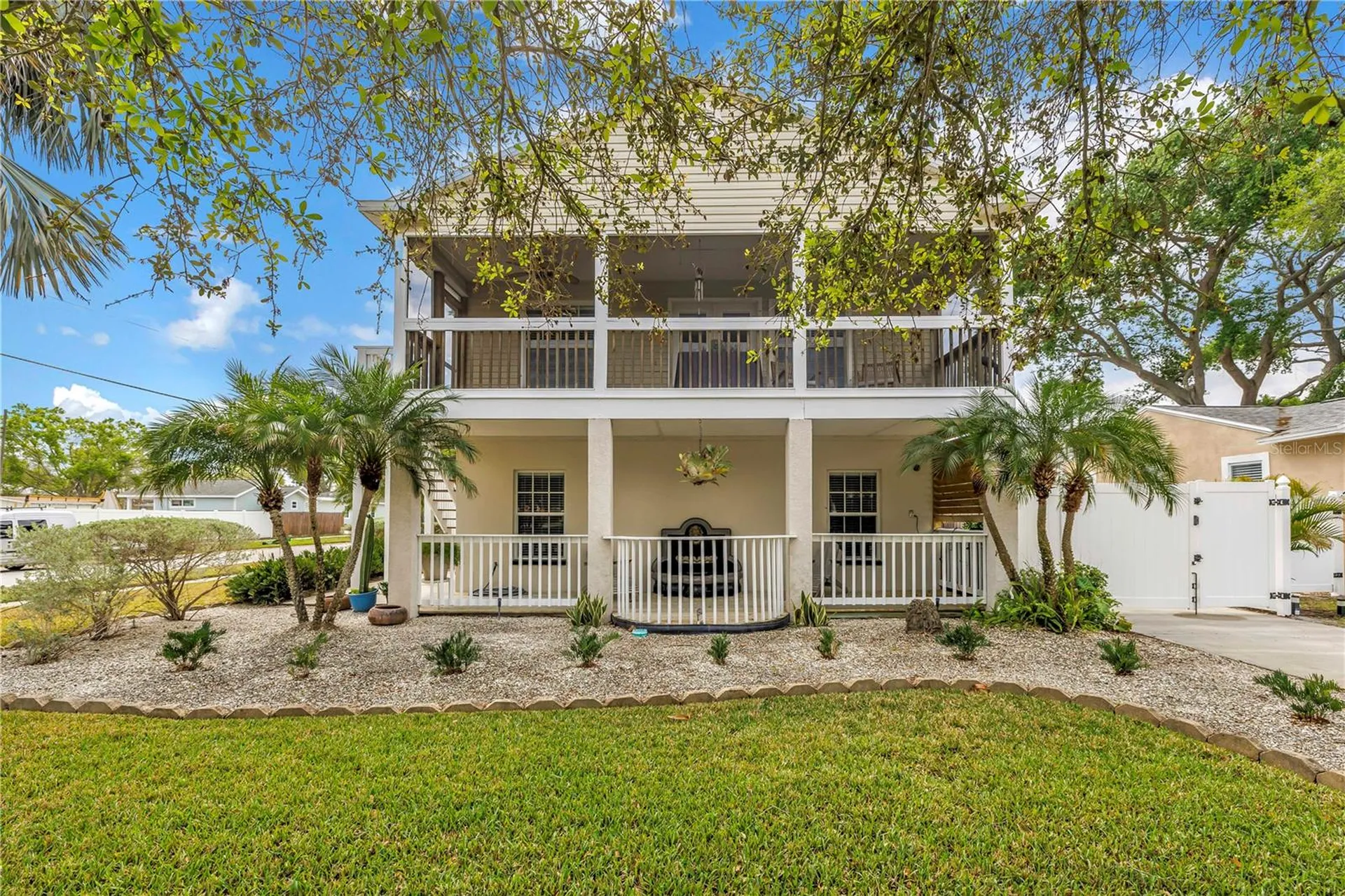 786 59th Avenue NE St Petersburg FL 33703