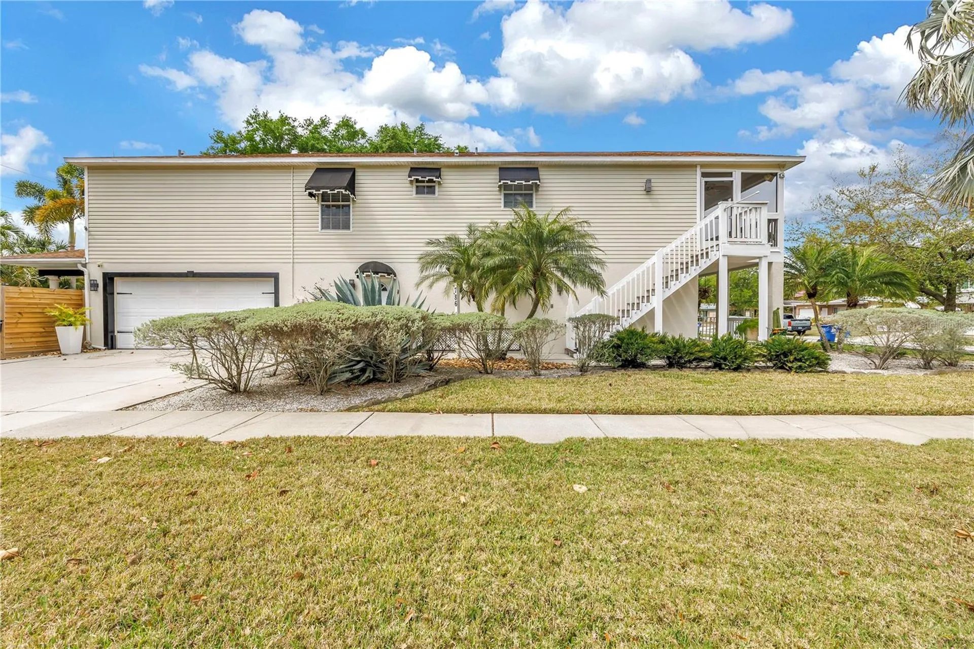 786 59th Avenue NE St Petersburg FL 33703