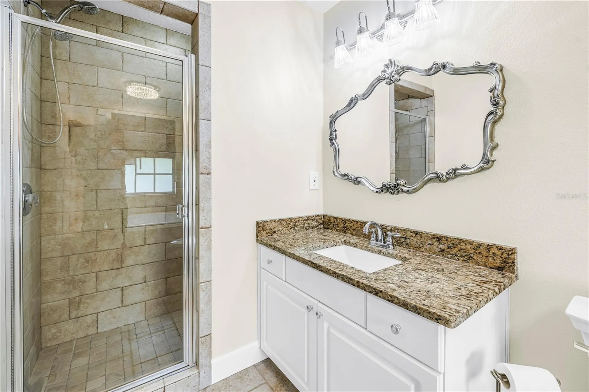 786 59th Avenue NE St Petersburg FL 33703