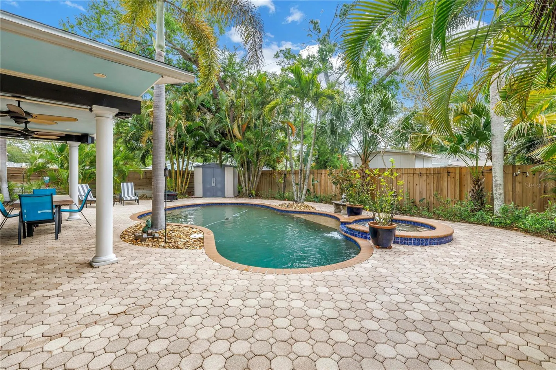 786 59th Avenue NE St Petersburg FL 33703