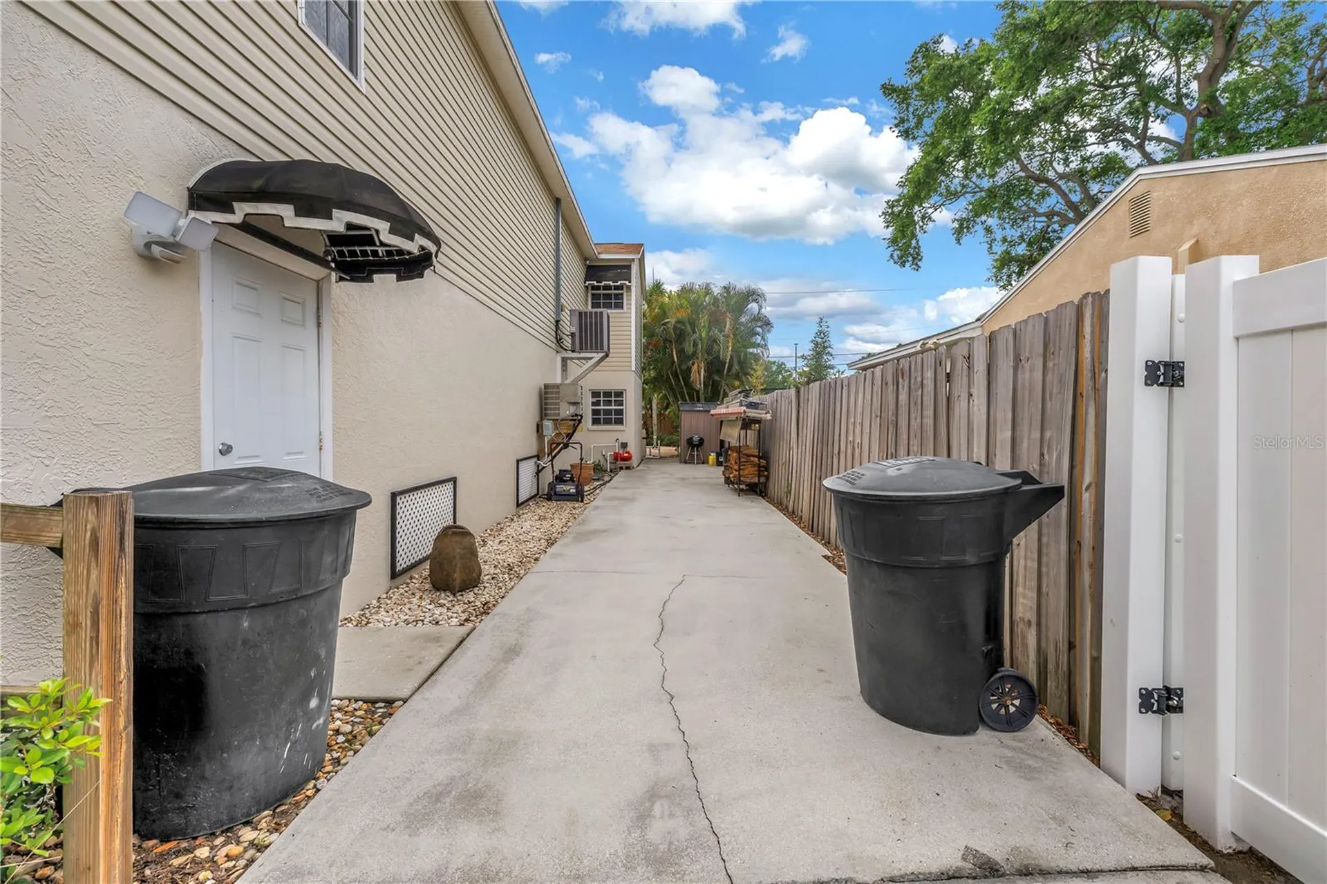 786 59th Avenue NE St Petersburg FL 33703