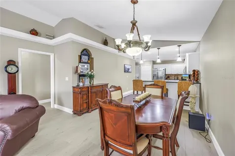 786 59th Avenue NE St Petersburg FL 33703