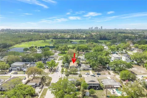 786 59th Avenue NE St Petersburg FL 33703