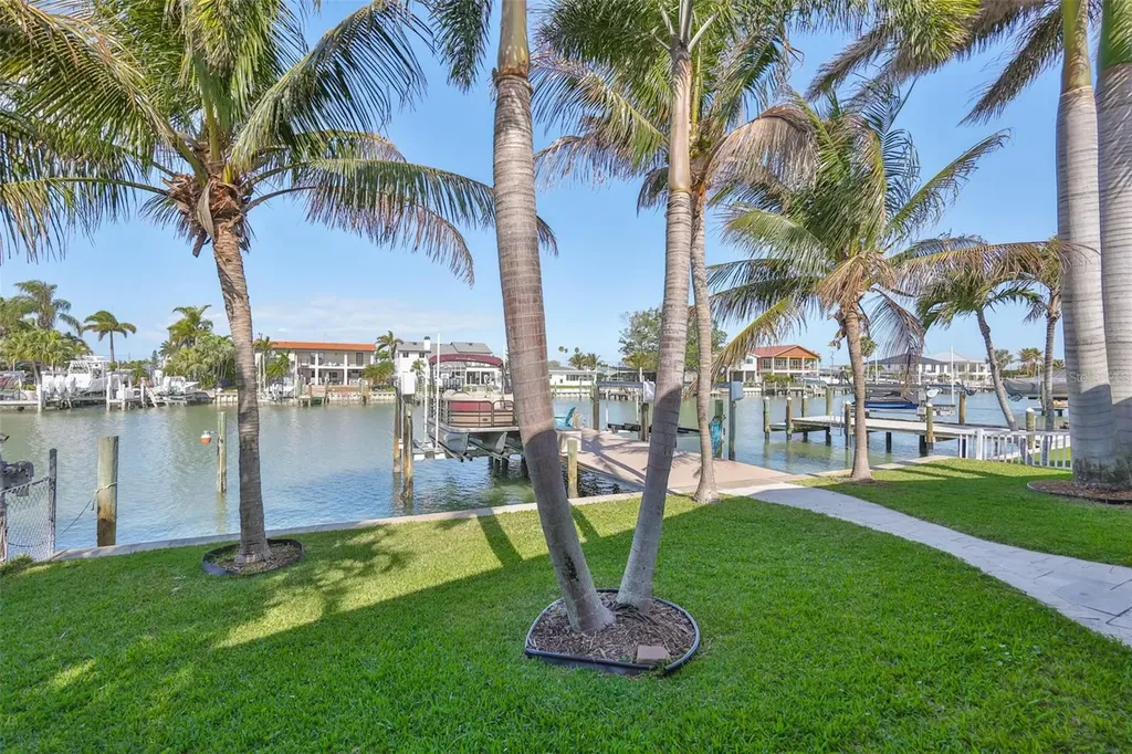 538 Lillian Drive Madeira Beach FL 33708