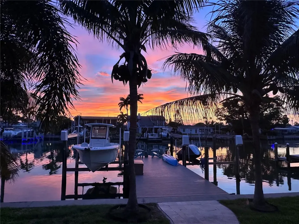 538 Lillian Drive Madeira Beach FL 33708