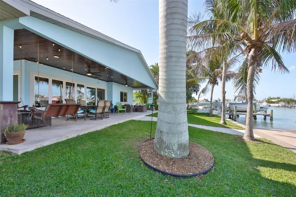 538 Lillian Drive Madeira Beach FL 33708