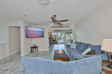 538 Lillian Drive Madeira Beach FL 33708