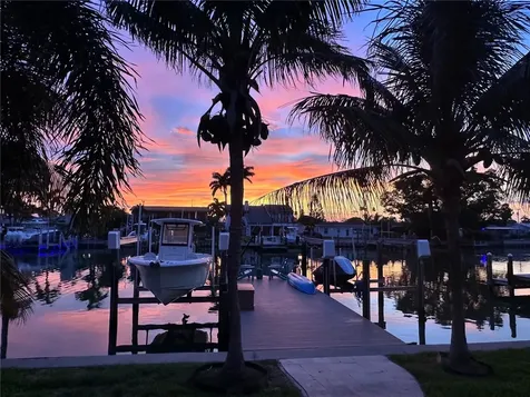 538 Lillian Drive Madeira Beach FL 33708