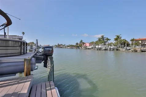 538 Lillian Drive Madeira Beach FL 33708