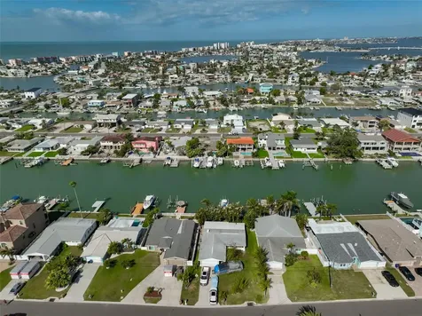 538 Lillian Drive Madeira Beach FL 33708