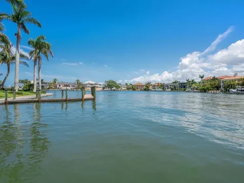 1435 Hillview Drive Sarasota FL 34239