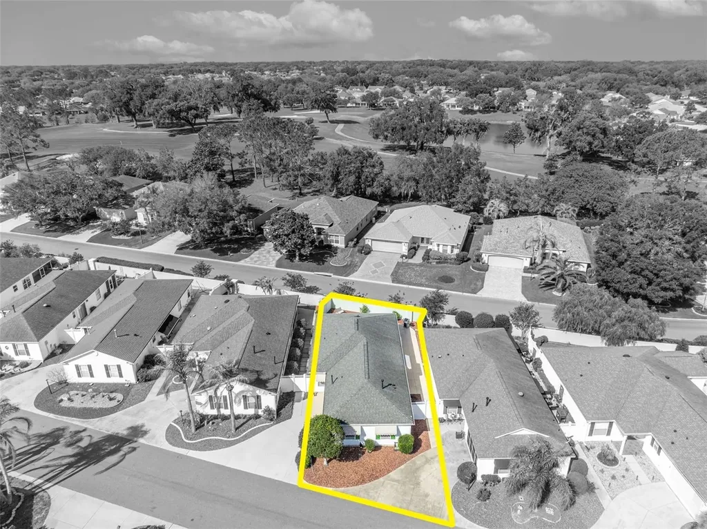16820 SE 80th Bathurst Court The Villages FL 32162