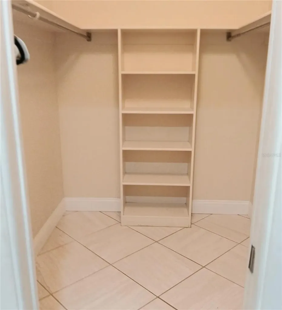 7143 Wood Creek Drive Sarasota FL 34231