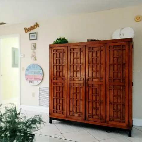 7143 Wood Creek Drive Sarasota FL 34231