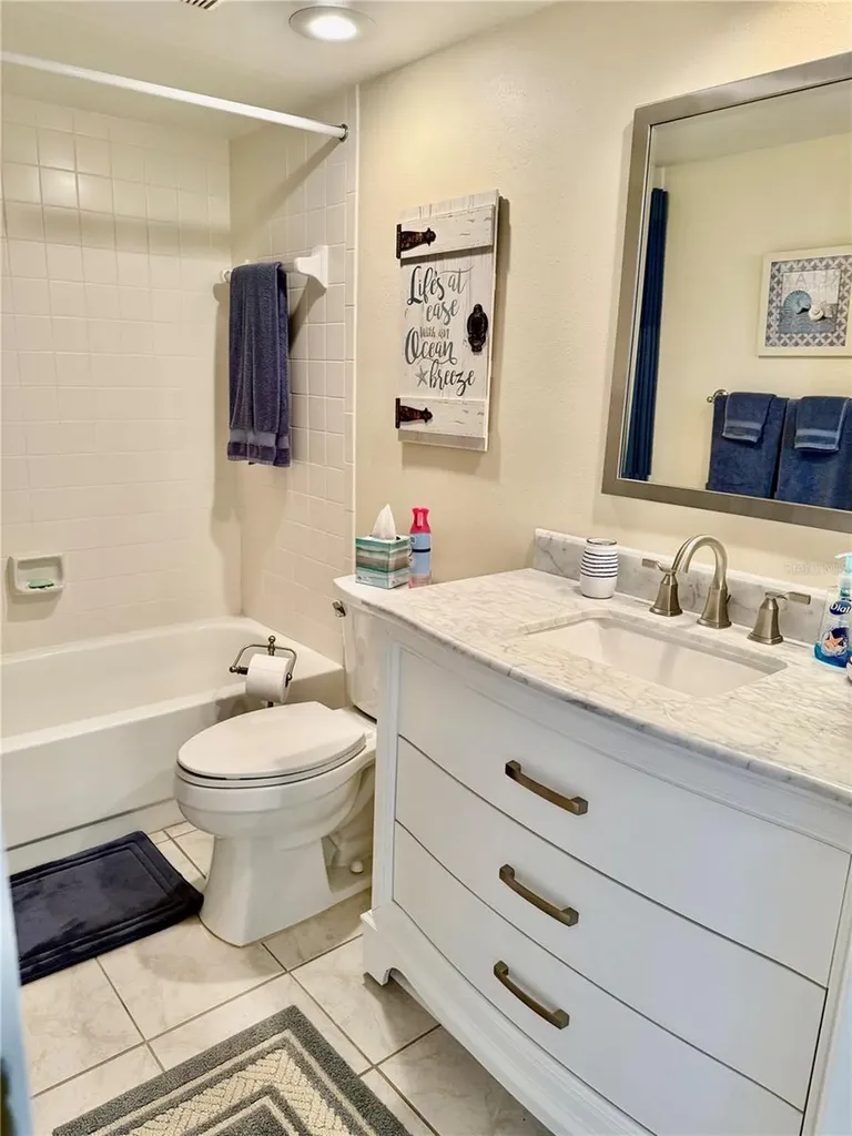433 Cerromar Lane Venice FL 34293