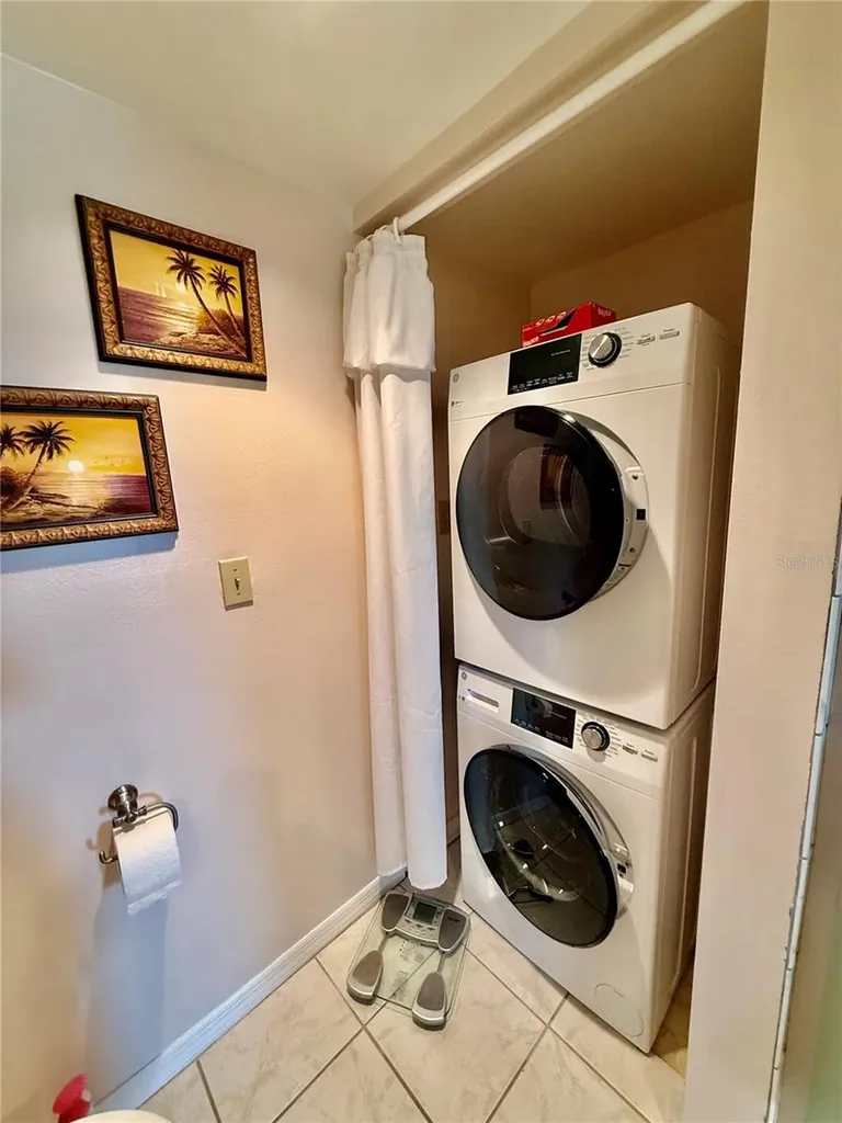 433 Cerromar Lane Venice FL 34293