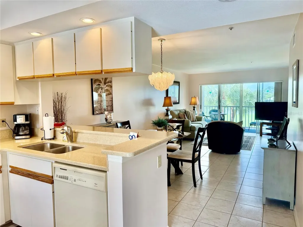 433 Cerromar Lane Venice FL 34293