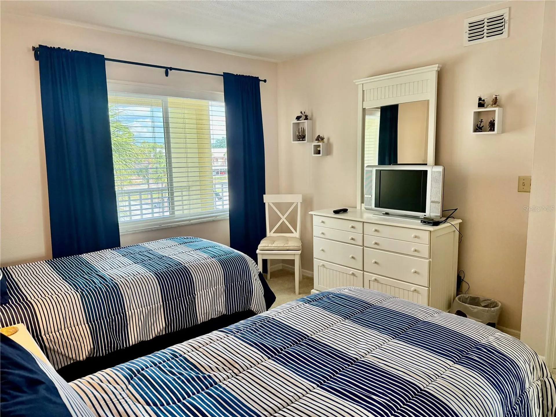433 Cerromar Lane Venice FL 34293