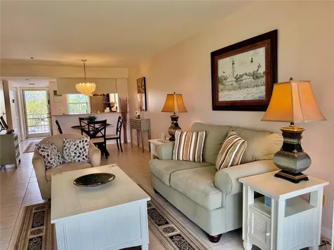 433 Cerromar Lane Venice FL 34293