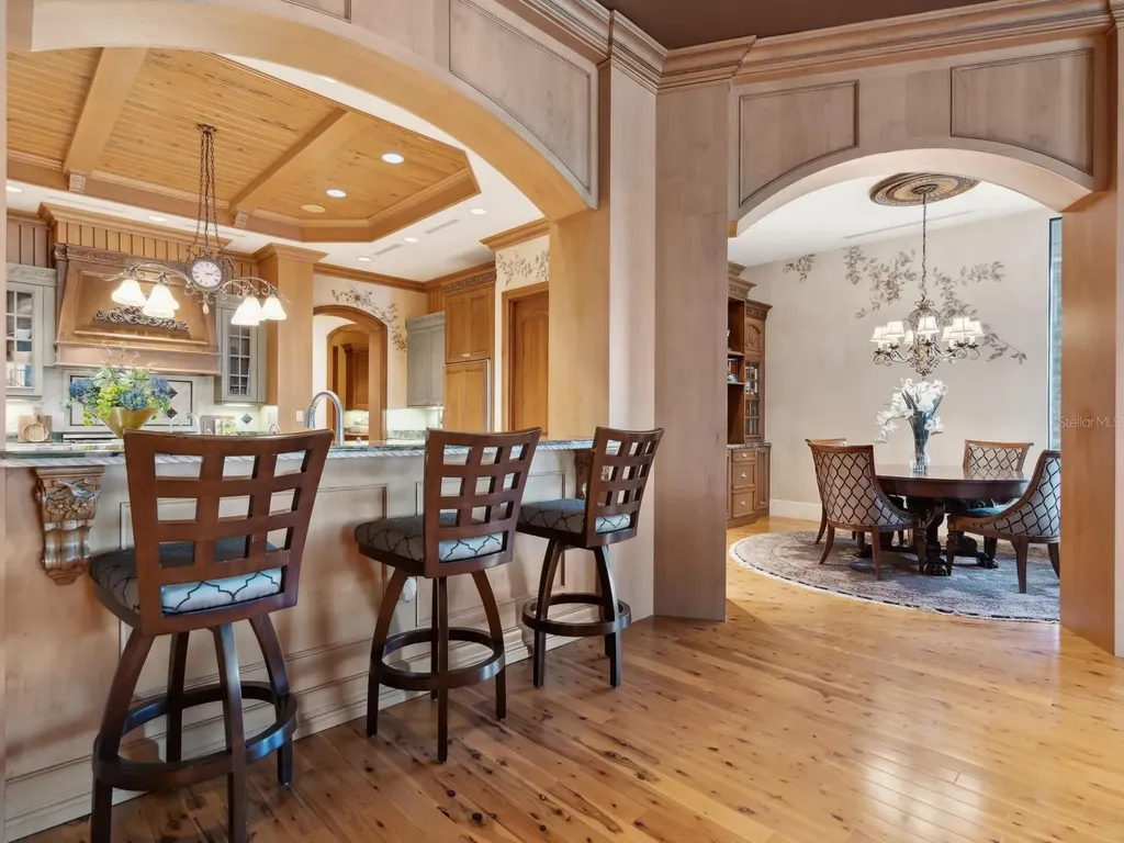1423 Hillview Drive Sarasota FL 34239