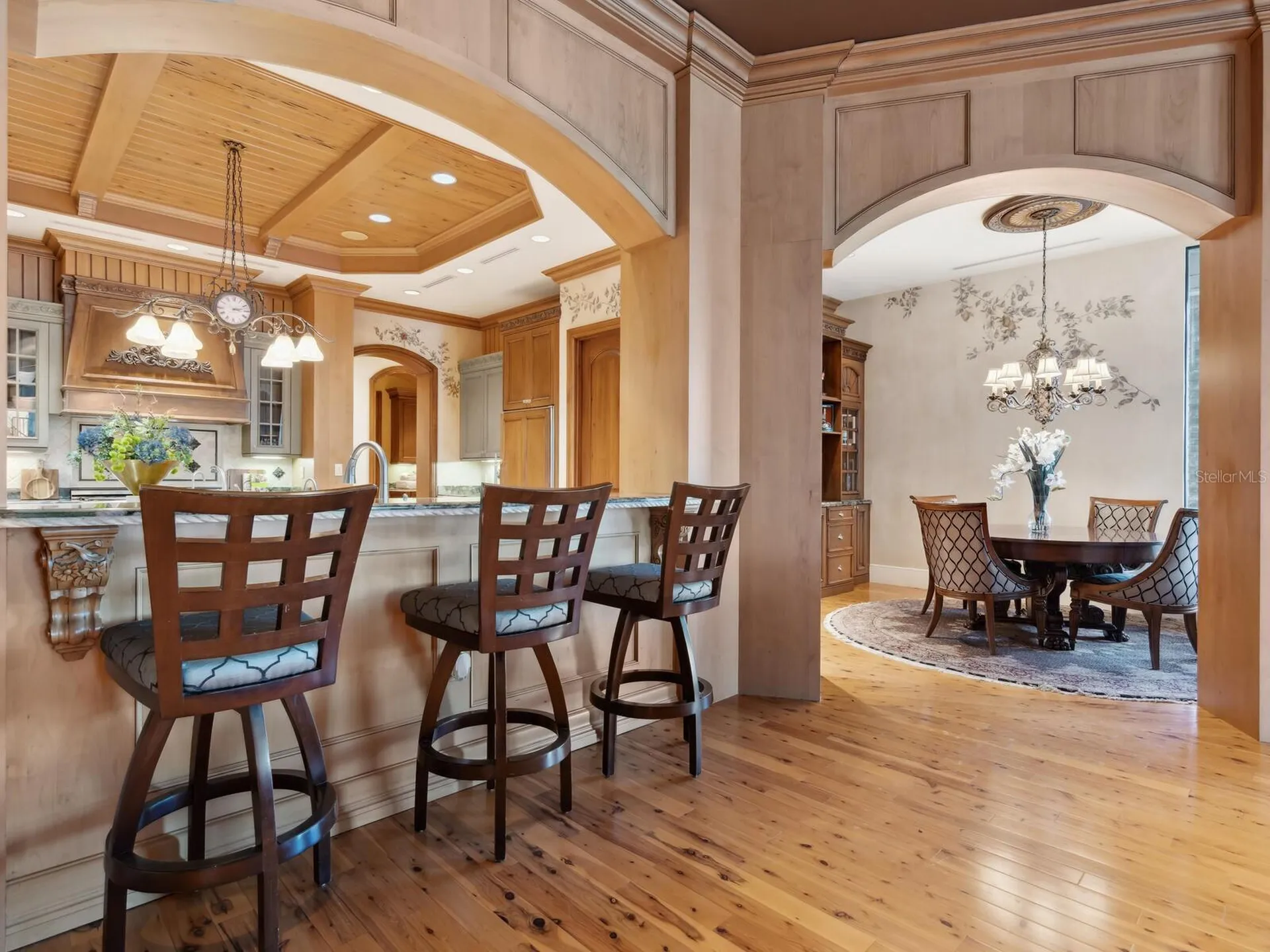 1423 Hillview Drive Sarasota FL 34239