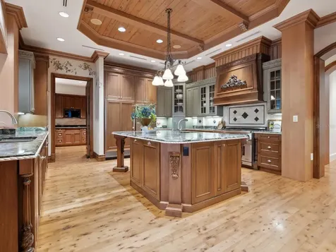 1423 Hillview Drive Sarasota FL 34239