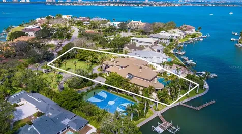 1423 Hillview Drive Sarasota FL 34239