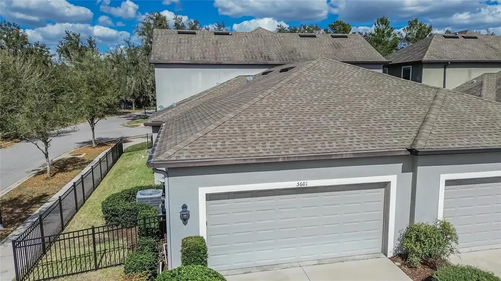 5601 Kingsley Corner Way Lithia FL 33547