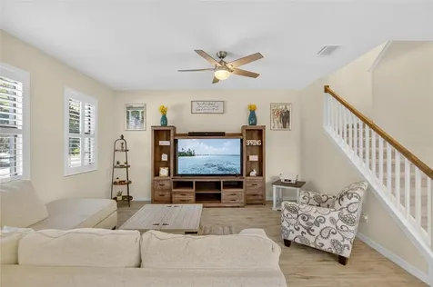5601 Kingsley Corner Way Lithia FL 33547