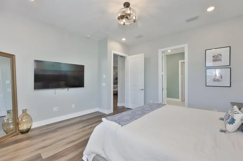 8462 Ivy Stark Boulevard Wesley Chapel FL 33545