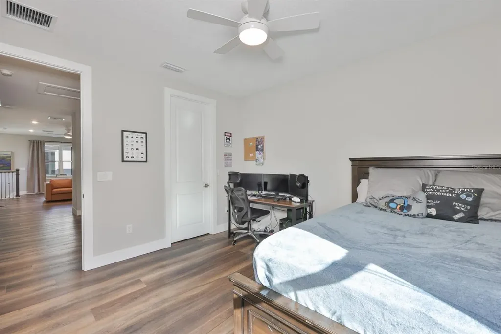 8462 Ivy Stark Boulevard Wesley Chapel FL 33545