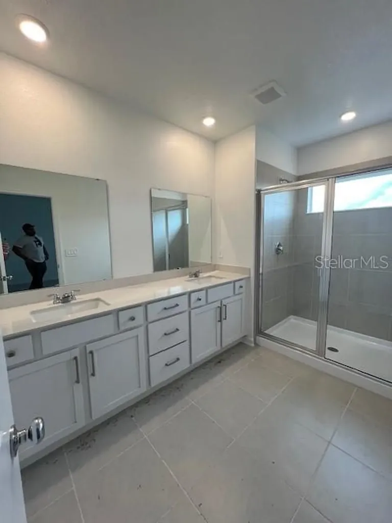 2691 Skyline Loop Kissimmee FL 34758