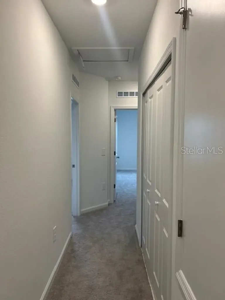 2691 Skyline Loop Kissimmee FL 34758