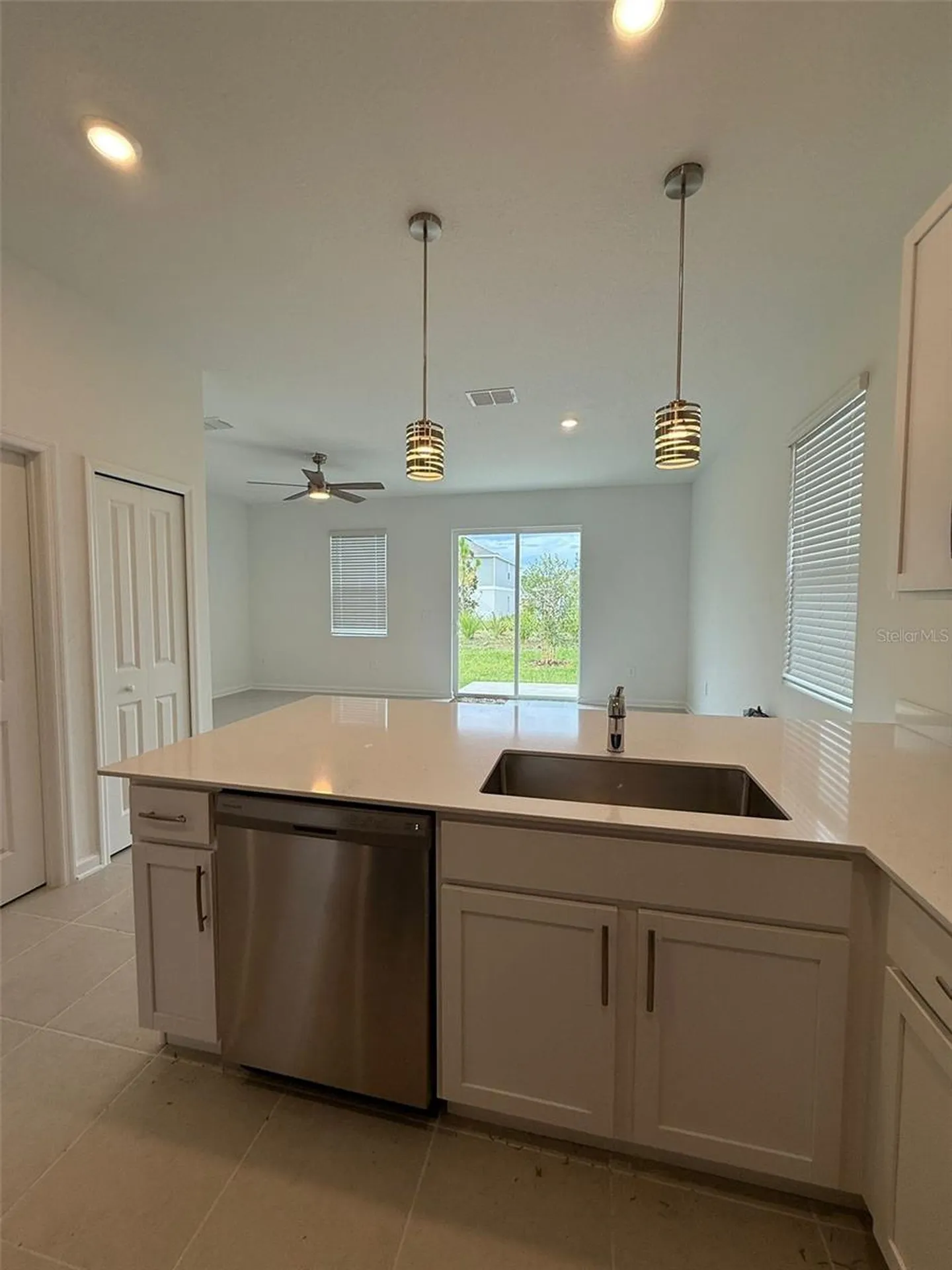 2691 Skyline Loop Kissimmee FL 34758