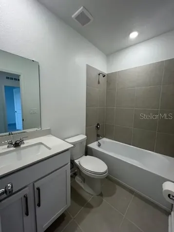 2691 Skyline Loop Kissimmee FL 34758